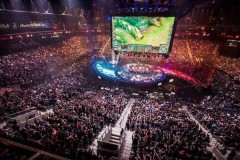 TES战队力克强敌，团队协作助力冠军之路